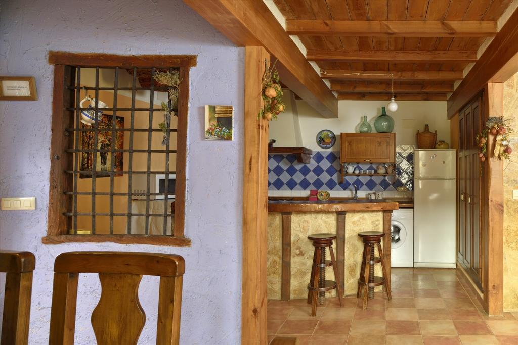 Casa Rural La Tahona Эльче-де-ла-Сьерра Номер фото